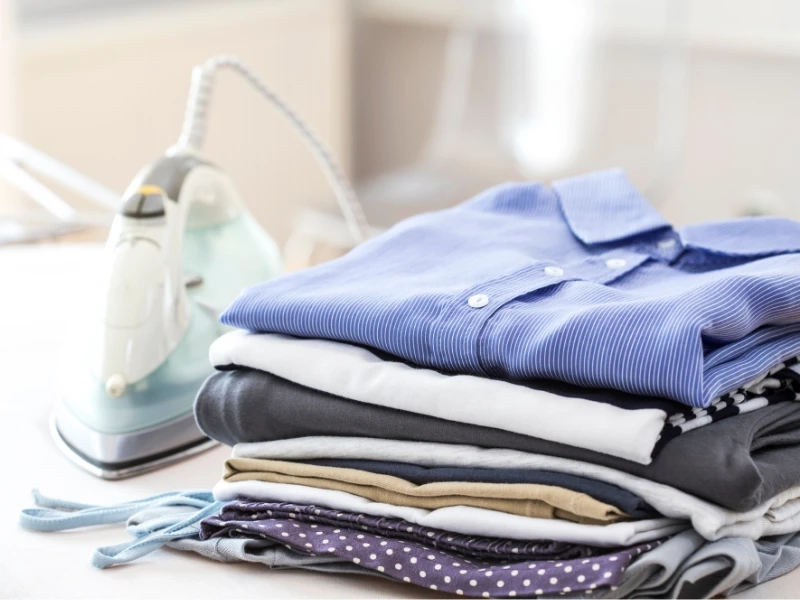 Len, bawełna i jedwab, czyli pranie i prasowanie letnich ub