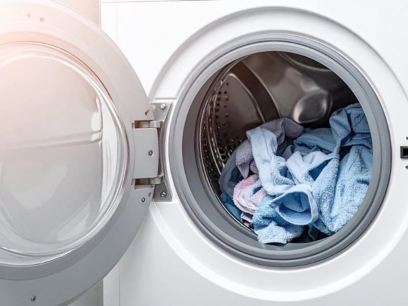 Ślub za nami – jak przygotować suknię ślubną do sprze