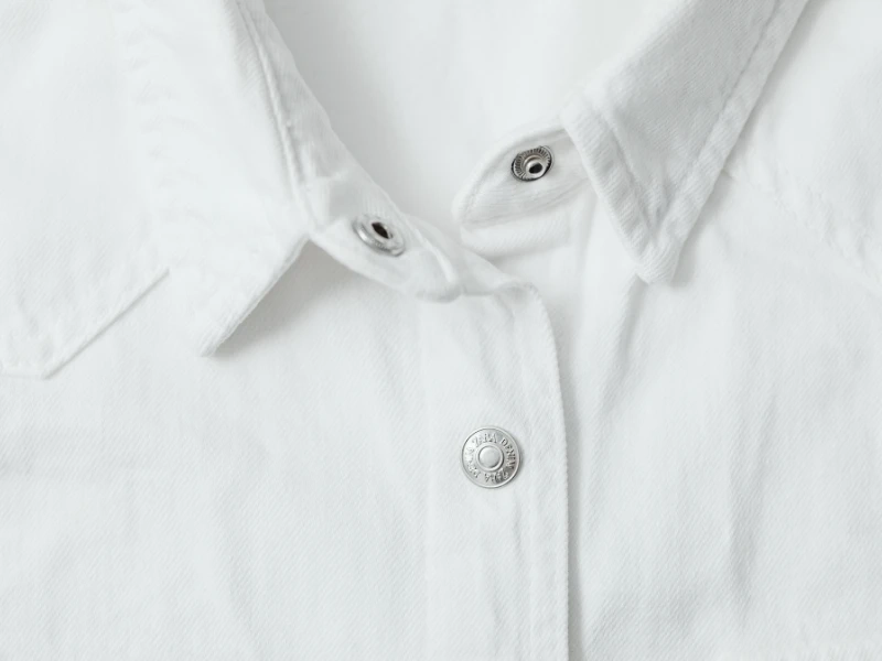 Białe kołnierzyki w abonamencie